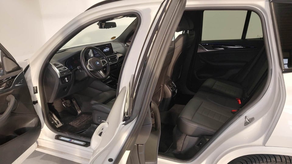 BMW iX3 Charged Plus M-Sport 5d