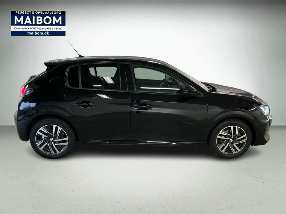 Peugeot 208 1,2 PureTech 100 Black Selection 5d