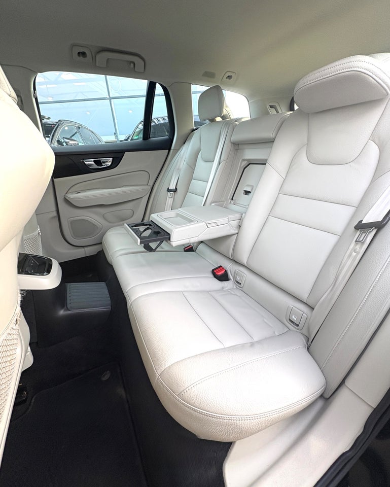 Volvo V60 2,0 T6 ReCharge Inscription aut. AWD 5d