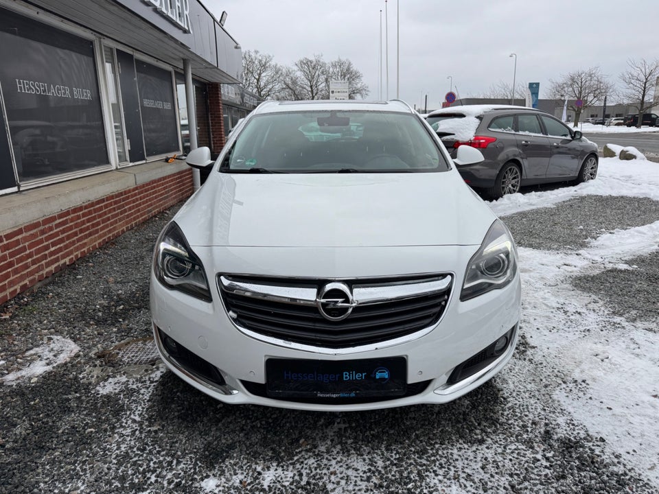 Opel Insignia 1,6 CDTi 136 Cosmo Sports Tourer 5d