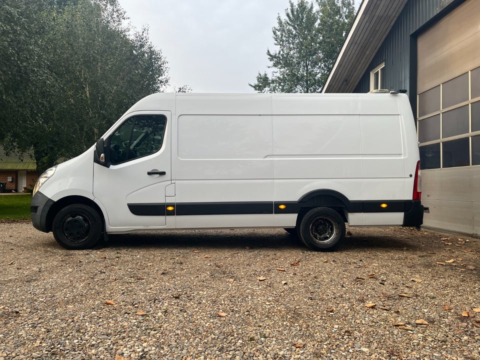 Renault Master III T35 2,3 dCi 165 L3H2 Kassevogn RWD