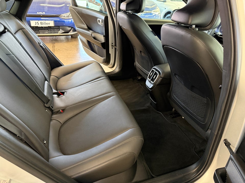 Hyundai Ioniq 6 77 Ultimate 4d