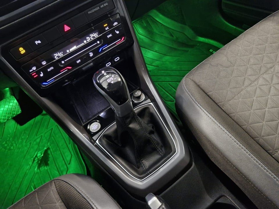 VW T-Cross 1,0 TSi 110 R-line DSG 5d