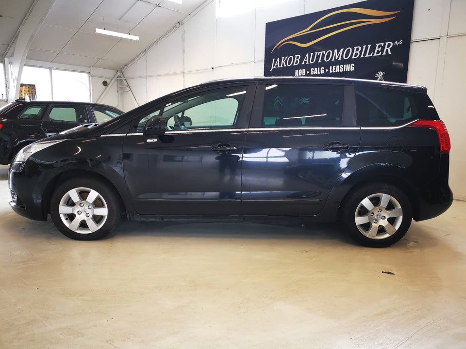 Peugeot 5008 2,0 HDi 150 Premium 7prs 5d