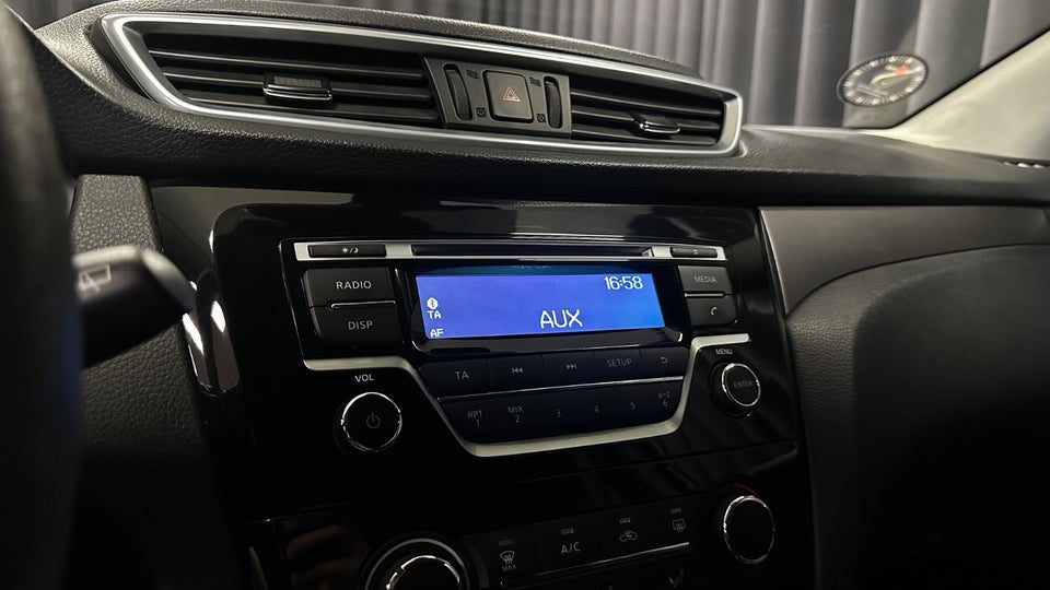 Nissan Qashqai 1,2 Dig-T 115 Visia 5d
