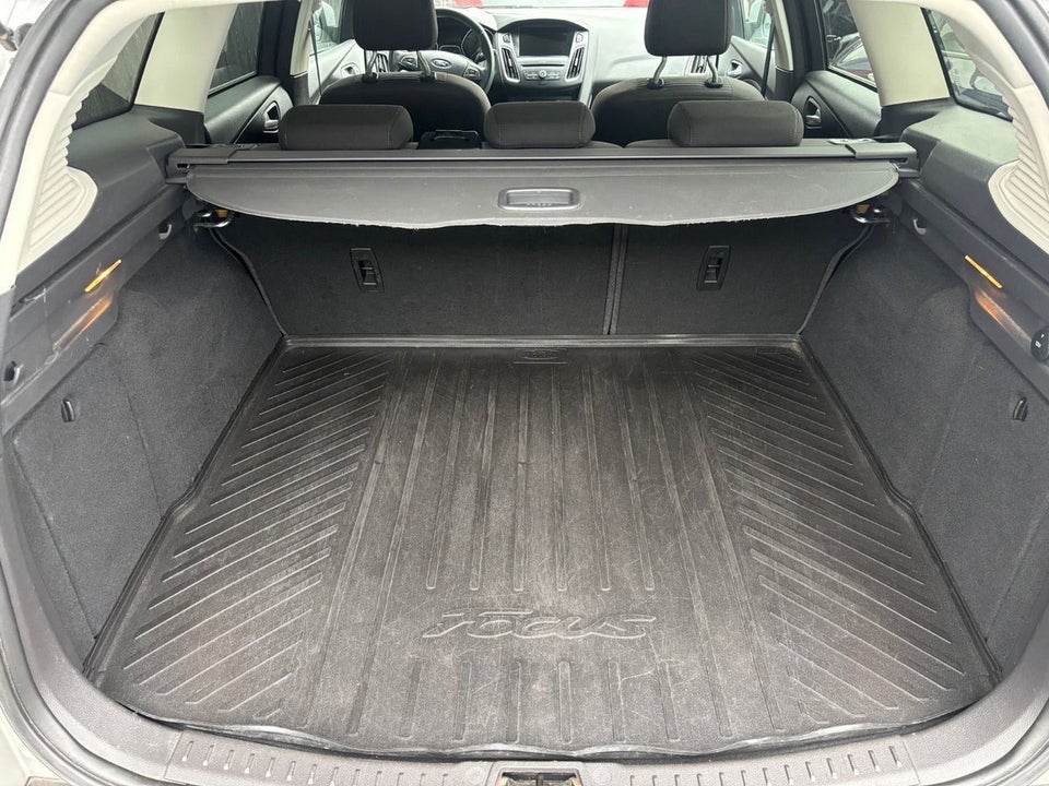 Ford Focus 1,0 SCTi 125 Titanium stc. 5d