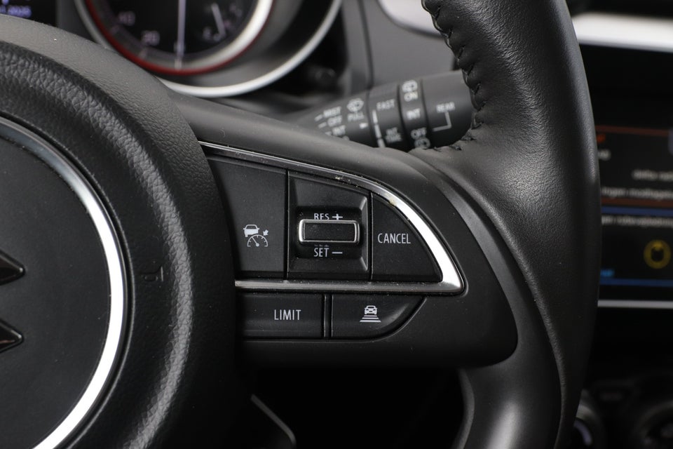 Suzuki Swift 1,2 mHybrid Exclusive 5d