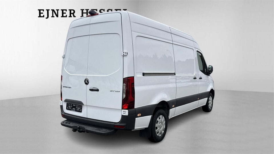 Mercedes Sprinter 317 2,0 CDi A2 Kassevogn aut. RWD
