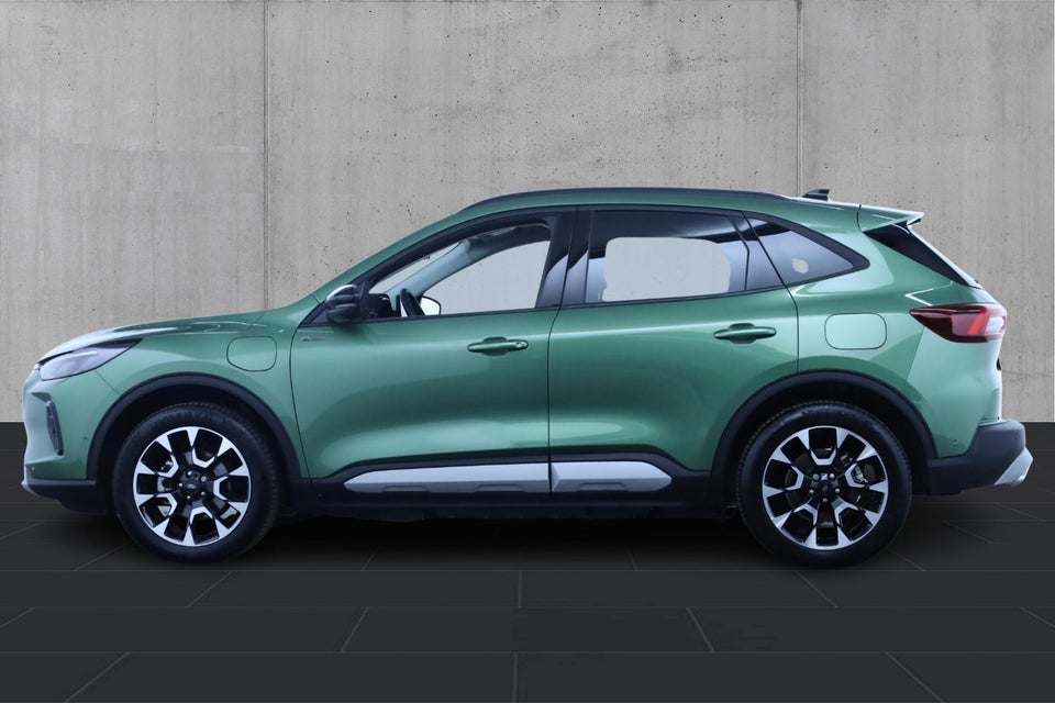 Ford Kuga 2,5 PHEV Active X CVT 5d