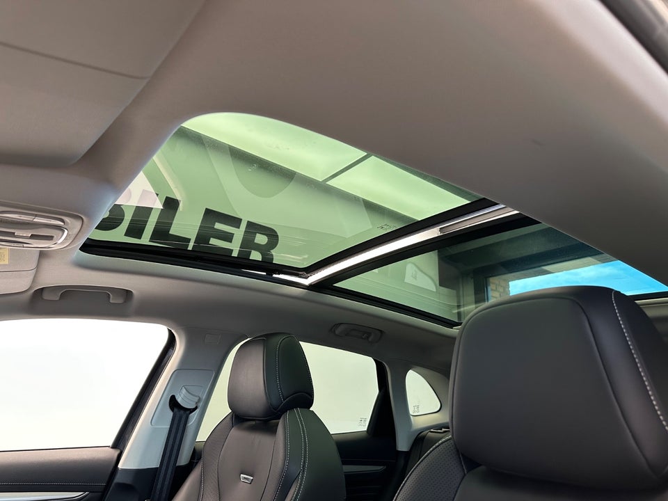 MG Marvel R Performance 5d