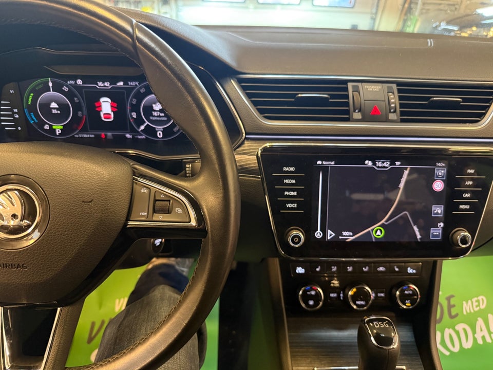 Skoda Superb 1,4 TSi iV Style Combi DSG 5d
