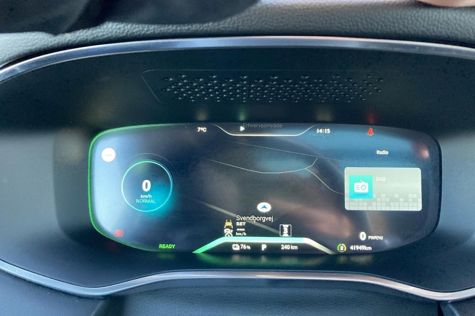 MG Marvel R Luxury 5d