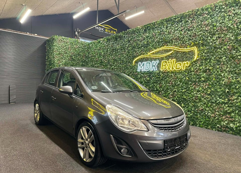 Opel Corsa 1,3 CDTi 95 Cosmo eco 5d