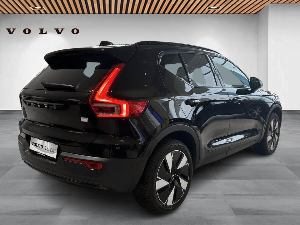 Volvo XC40 ReCharge Extended Range Plus 5d