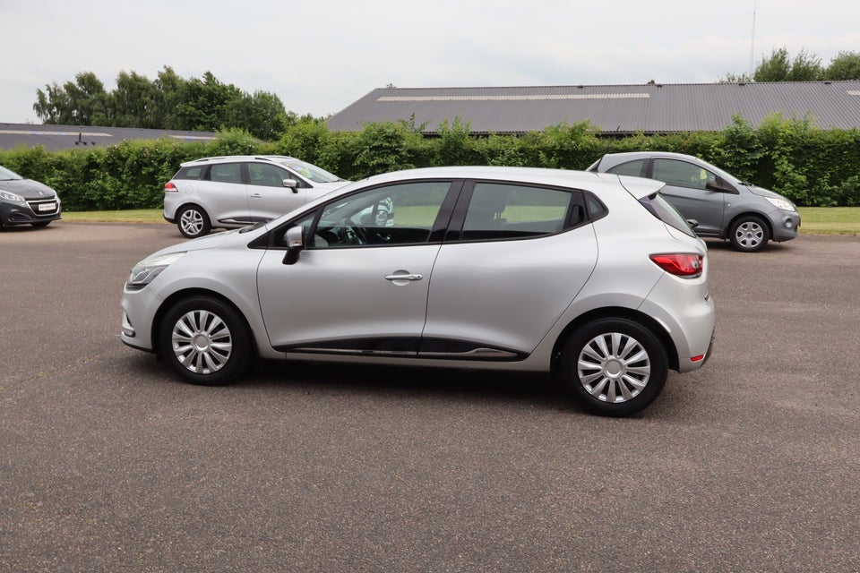 Renault Clio IV 1,5 dCi 90 Limited 5d