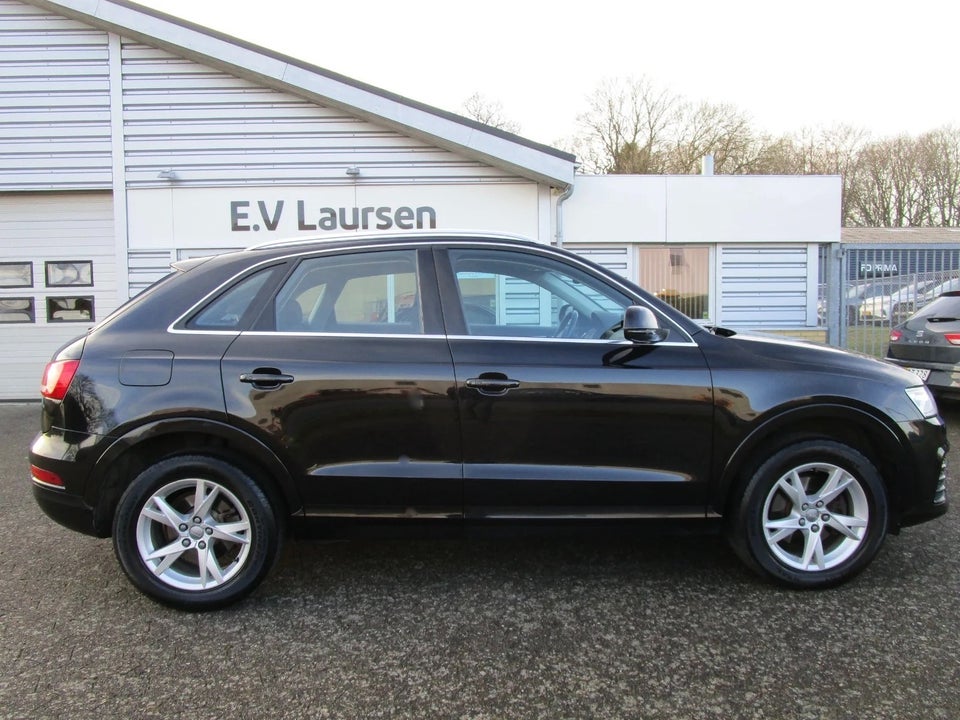 Audi Q3 1,4 TFSi 150 Sport 5d