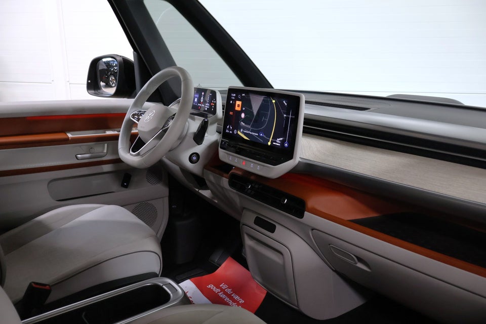 VW ID.Buzz 77 Pro SWB 5d