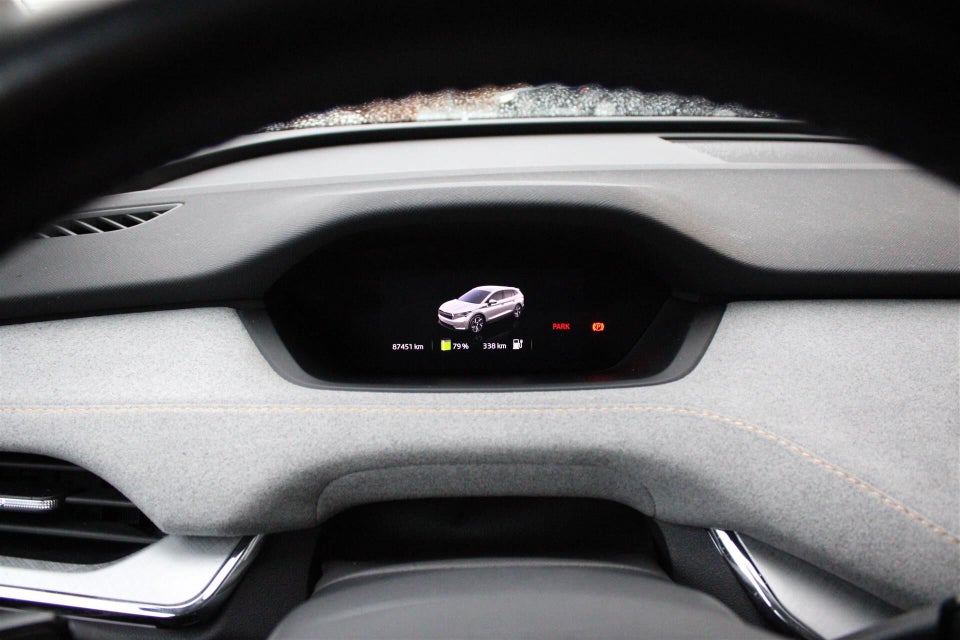 Skoda Enyaq 80 iV Selection Lounge 5d