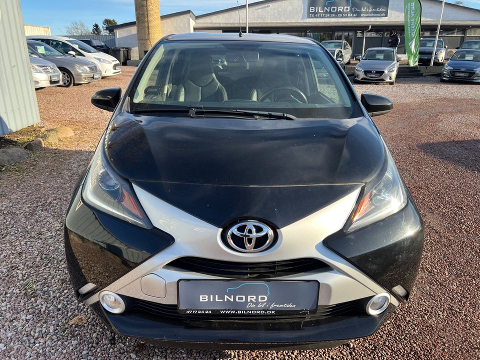 Toyota Aygo 1,0 VVT-i x-black II x-shift 5d