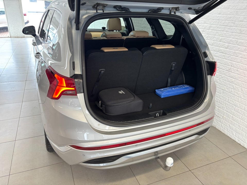 Hyundai Santa Fe 1,6 PHEV Ultimate aut. 4WD 7prs 5d