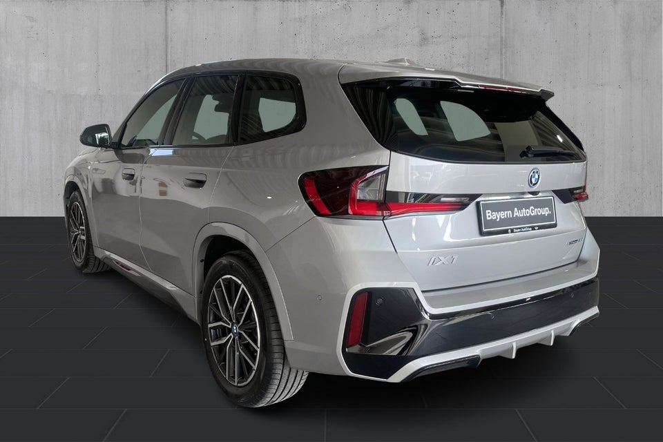 BMW iX1 eDrive20 M-Sport 5d