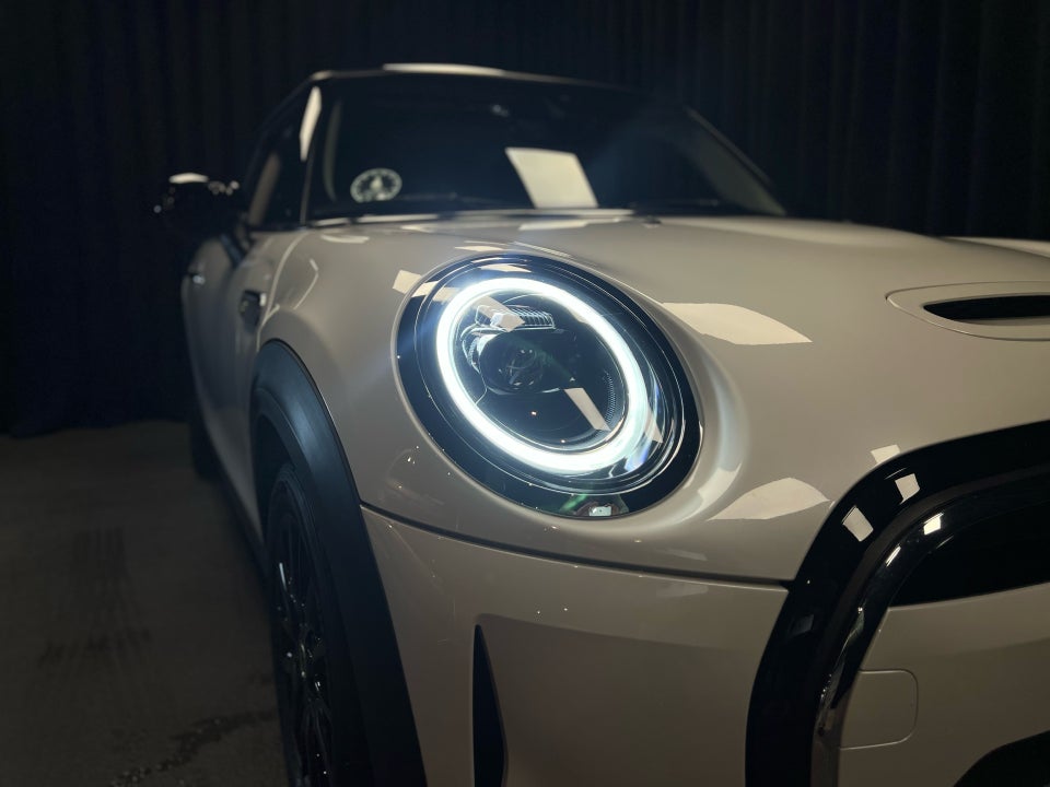 MINI Cooper SE Classic 3d