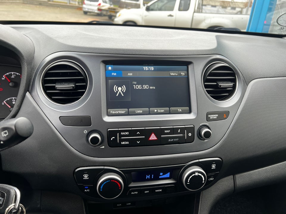 Hyundai i10 1,0 Touch 5d