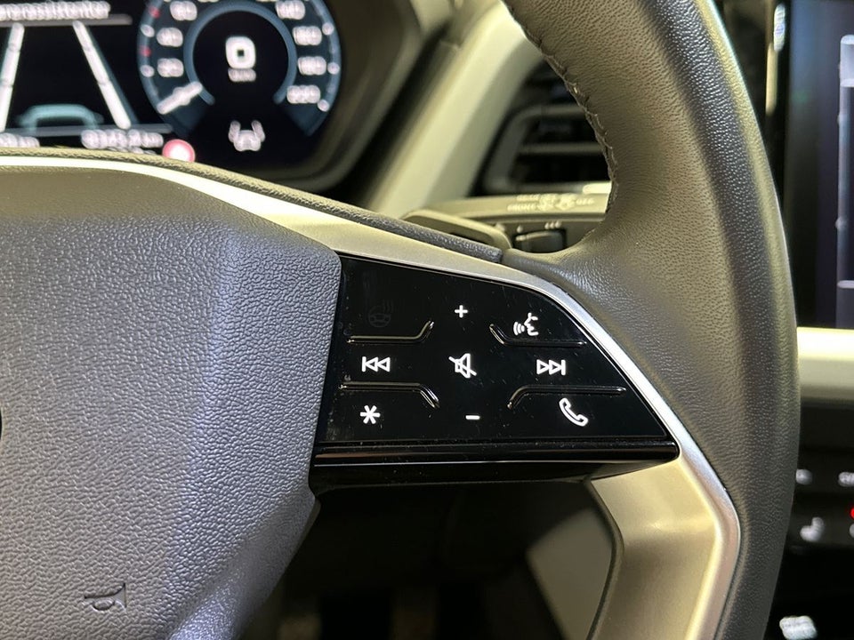 Audi Q4 e-tron 45 Attitude quattro 5d