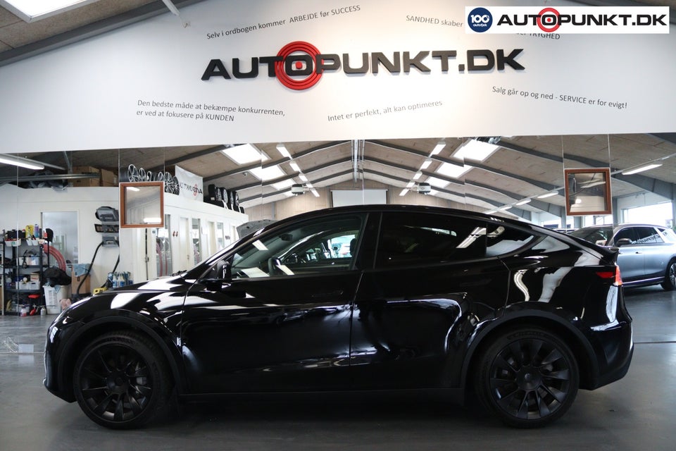 Tesla Model Y Long Range RWD 5d