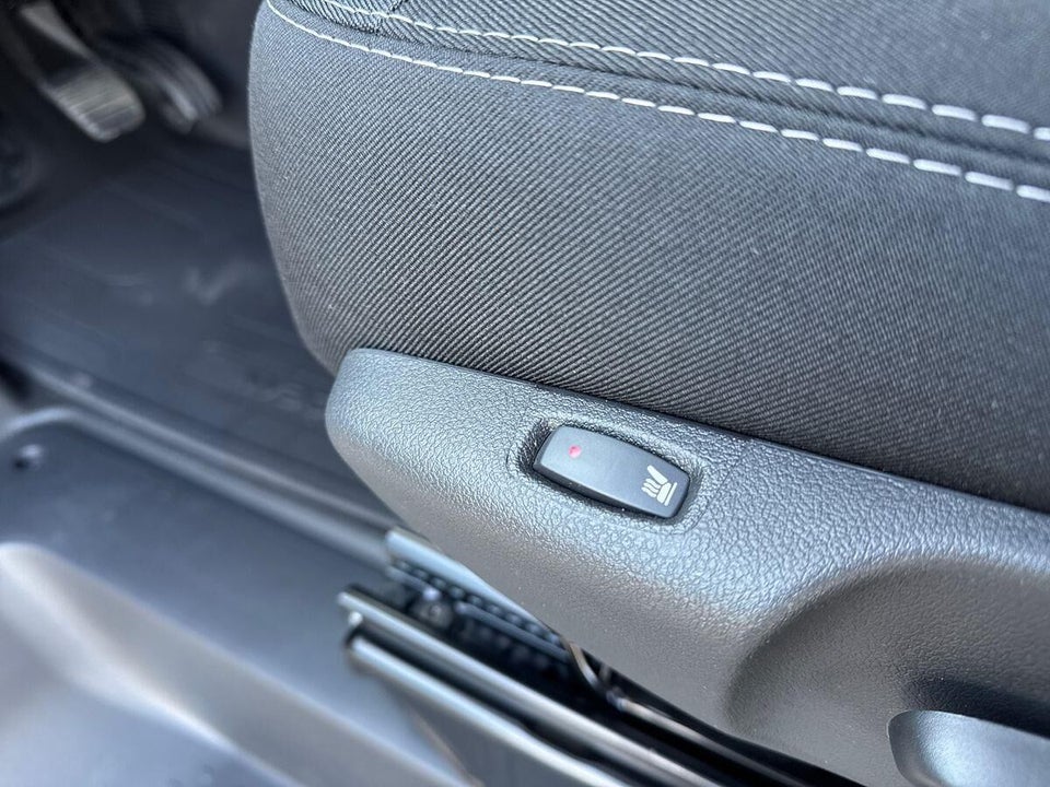 Nissan Primastar 2,0 dCi 170 L2H1 Tekna DCT Van