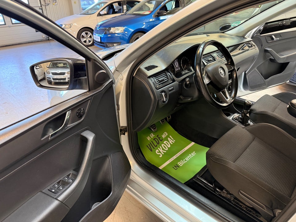 Skoda Rapid 1,2 TSi 105 Sport 5d