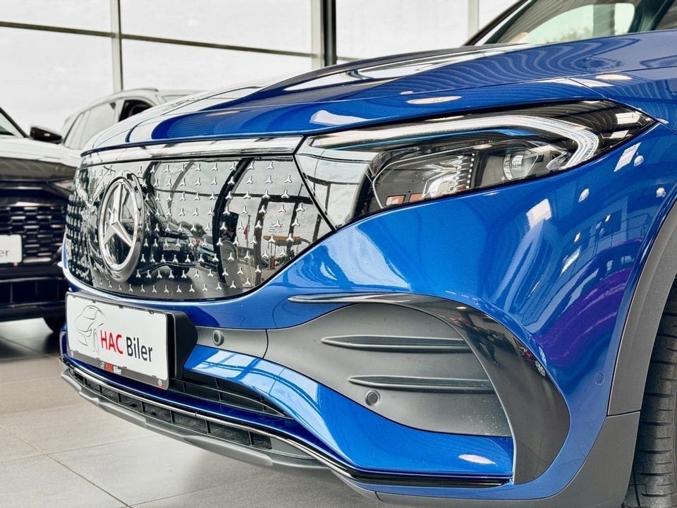 Mercedes EQB250+ AMG Line 7prs 5d