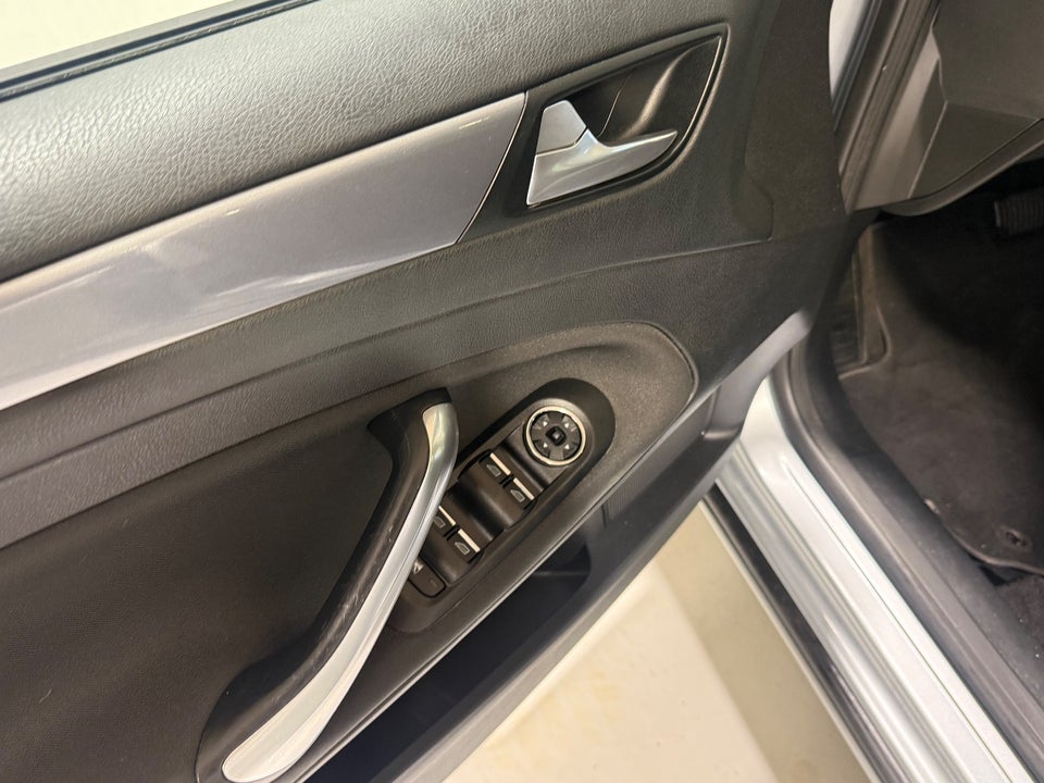 Ford Mondeo 2,0 TDCi 140 Collection stc. aut. 5d