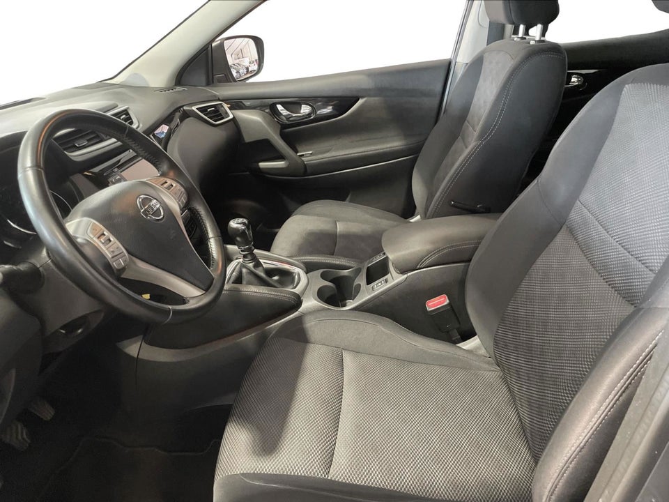 Nissan Qashqai 1,2 Dig-T 115 Acenta Connect 5d