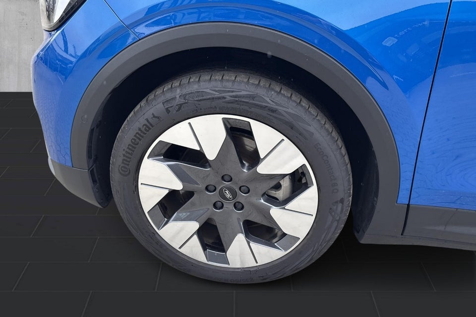 Ford Explorer 77 Premium Extended Range 5d
