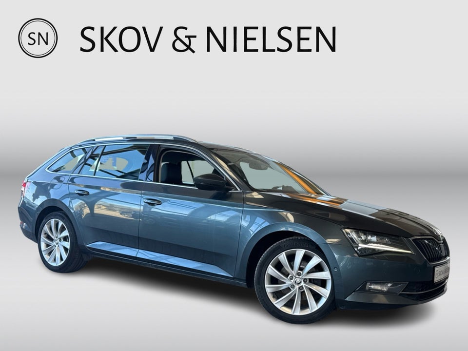 Skoda Superb 2,0 TDi 150 Style Combi DSG 5d