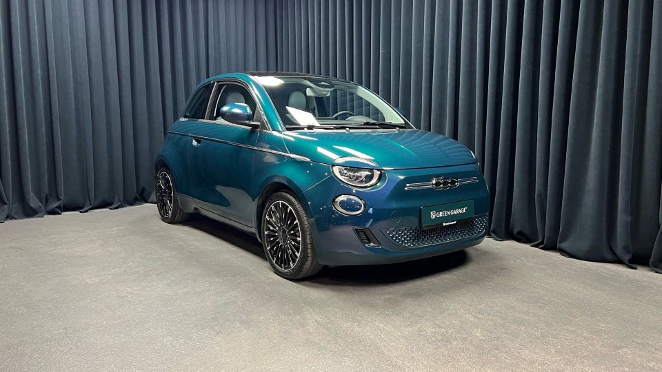 Fiat 500e 42 Icon Plus 3d