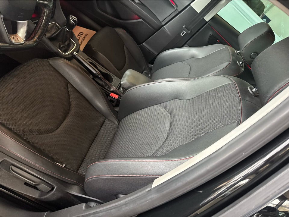 Seat Leon 1,4 TSi 150 FR ST 5d