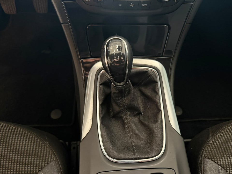 Opel Insignia 2,0 CDTi 160 Cosmo Sports Tourer eco 5d