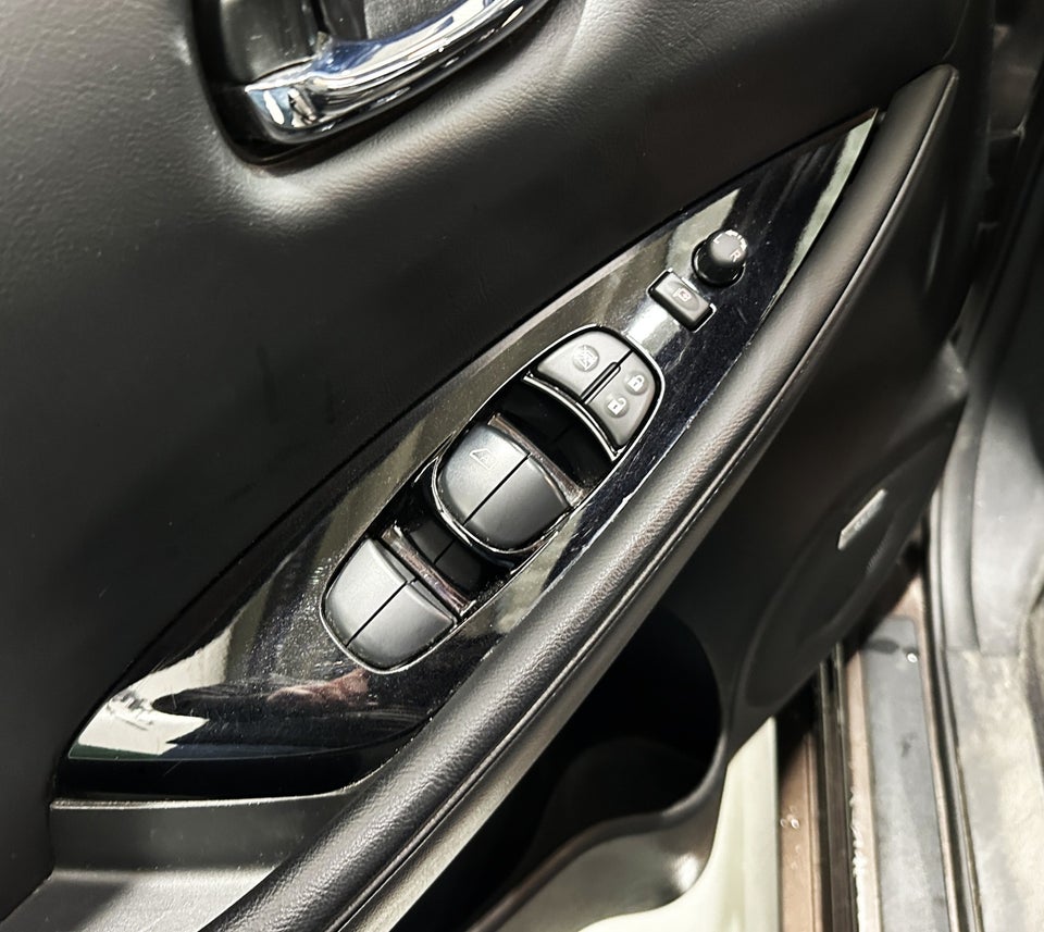 Nissan Leaf 40 Tekna 5d