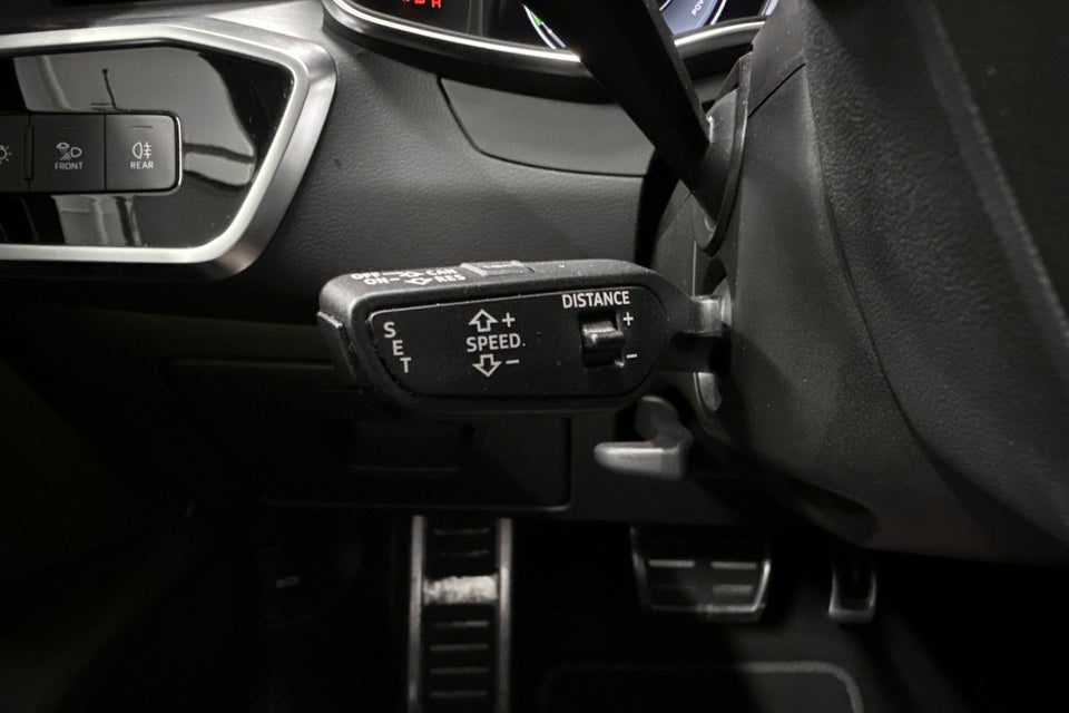 Audi A6 50 TFSi e Sport quattro S-tr. 4d