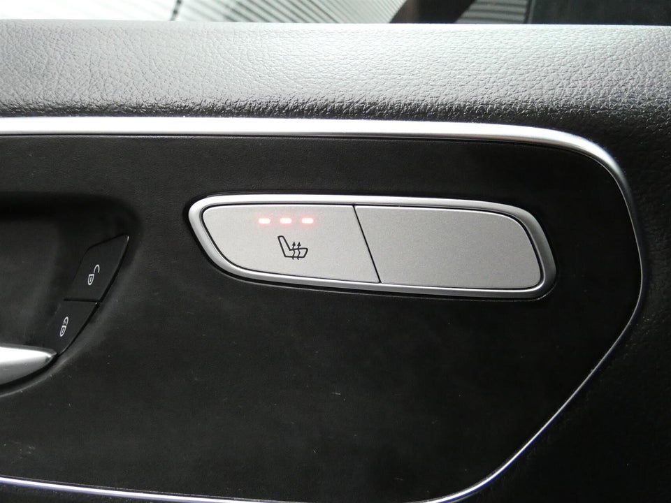 Mercedes Vito 114 2,0 CDi Kassevogn aut. L RWD