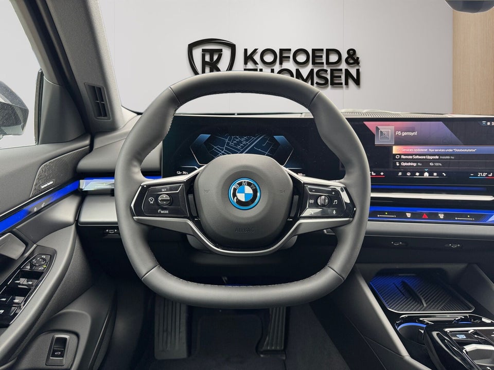 BMW i5 eDrive40 Touring Sport Line 5d