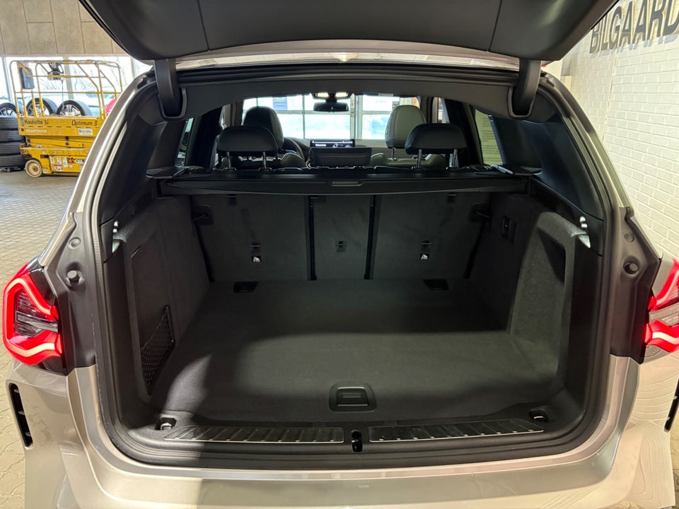 BMW iX3 Charged M-Sport 5d