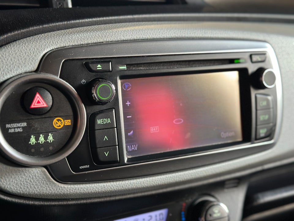 Toyota Yaris 1,5 Hybrid H2 Touch CVT 5d