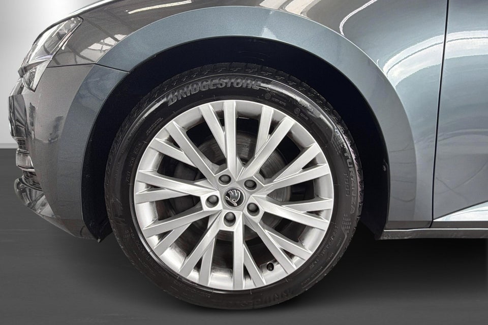 Skoda Superb 1,5 TSi 150 Style Combi DSG 5d