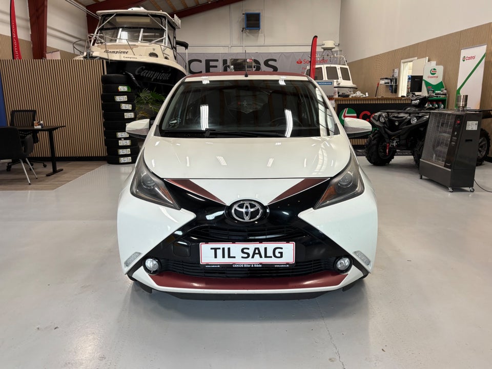 Toyota Aygo 1,0 VVT-i x-pose 5d