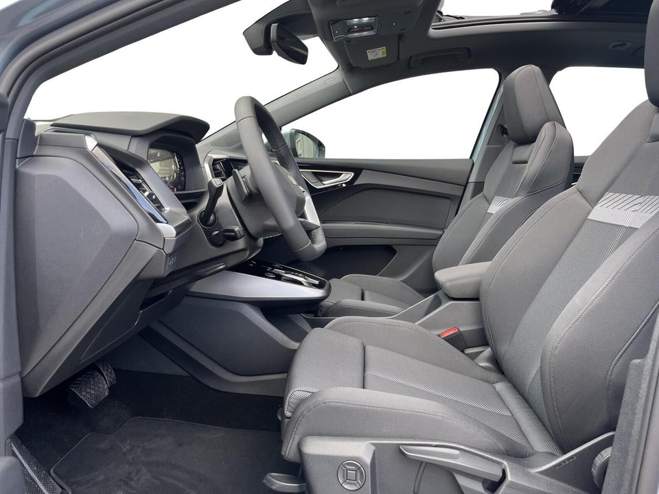 Audi Q4 e-tron 45 Progress quattro 5d