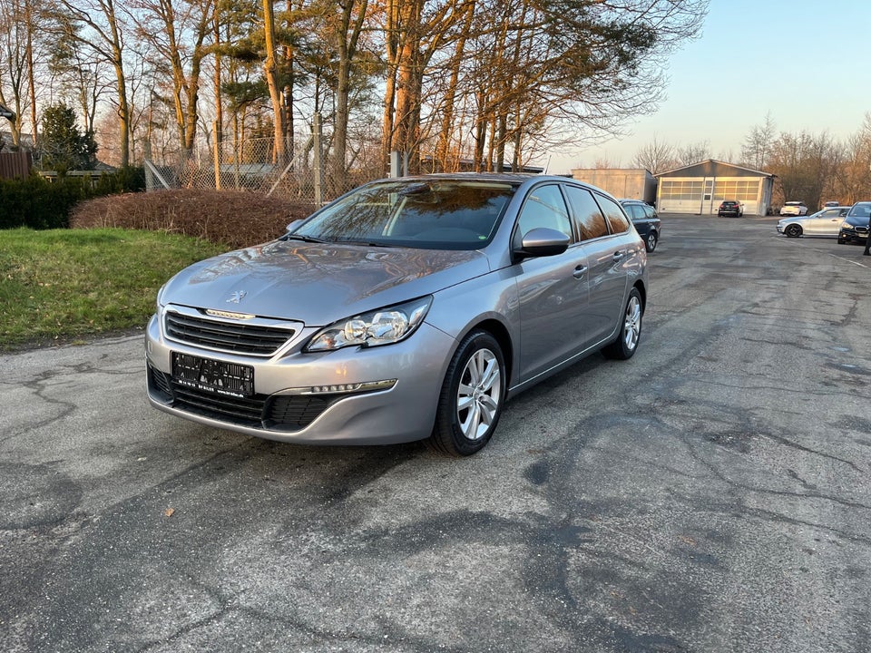 Peugeot 308 1,2 e-THP 110 Chili SW 5d