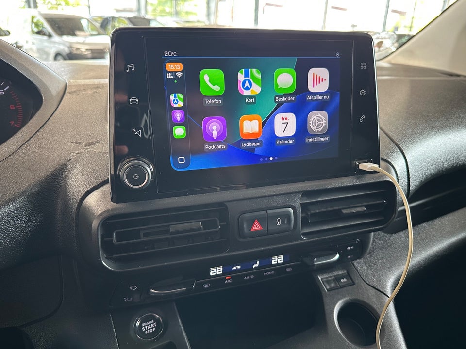 Peugeot Partner 1,5 BlueHDi 130 L2V2 Ultimate EAT8 Van